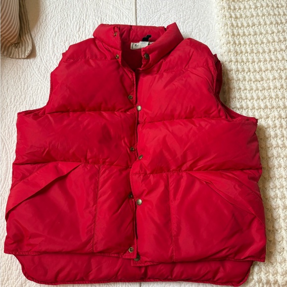 L.L. Bean Vintage goose down puffer vest red - Picture 6 of 7
